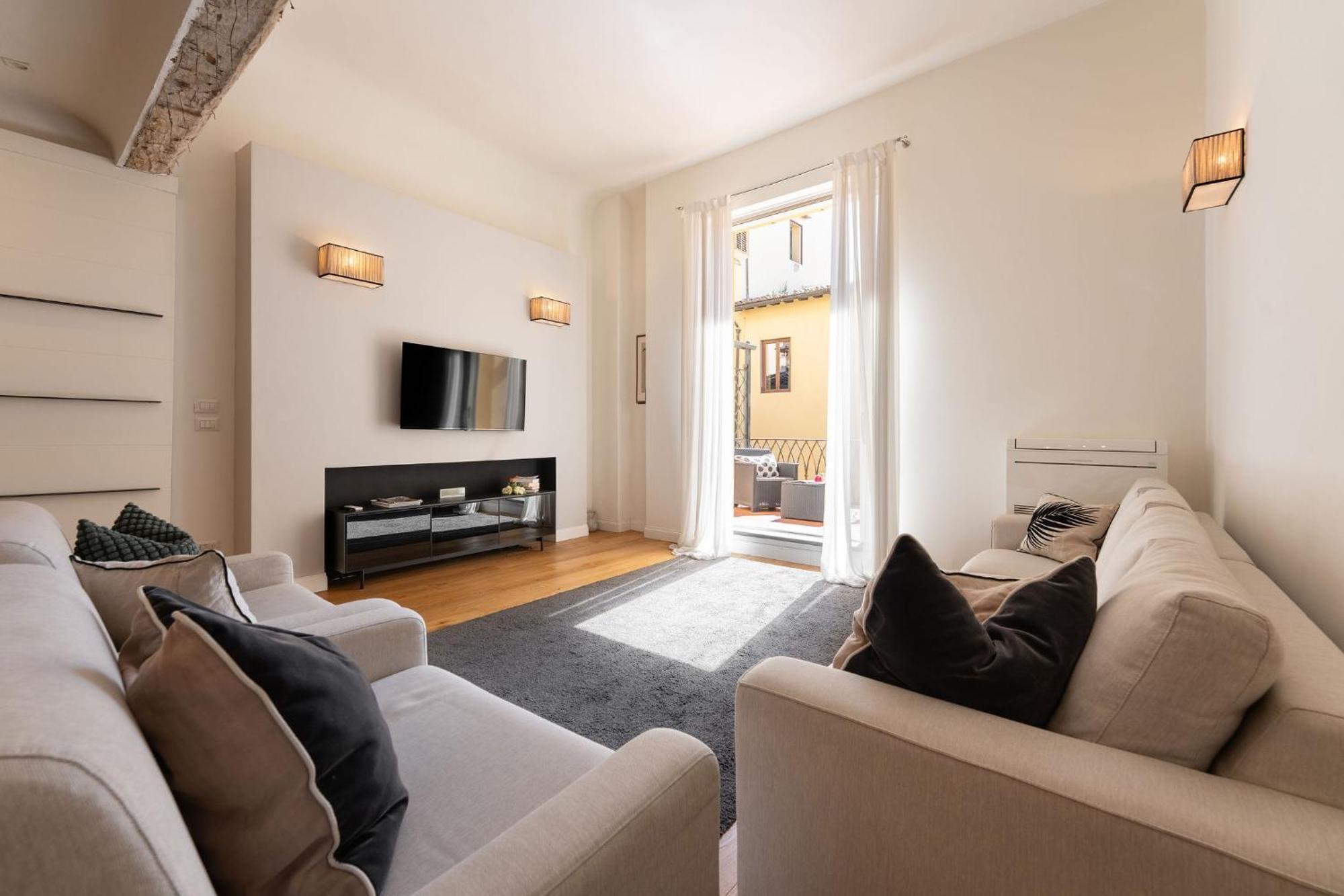 Ta - One Bedroom Luxury Apartment In The Fashion District Florence Exterior photo