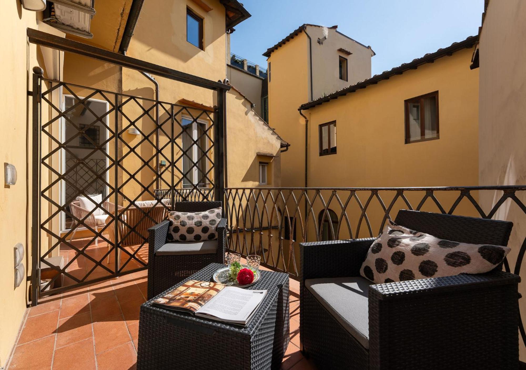 Ta - One Bedroom Luxury Apartment In The Fashion District Florence Exterior photo