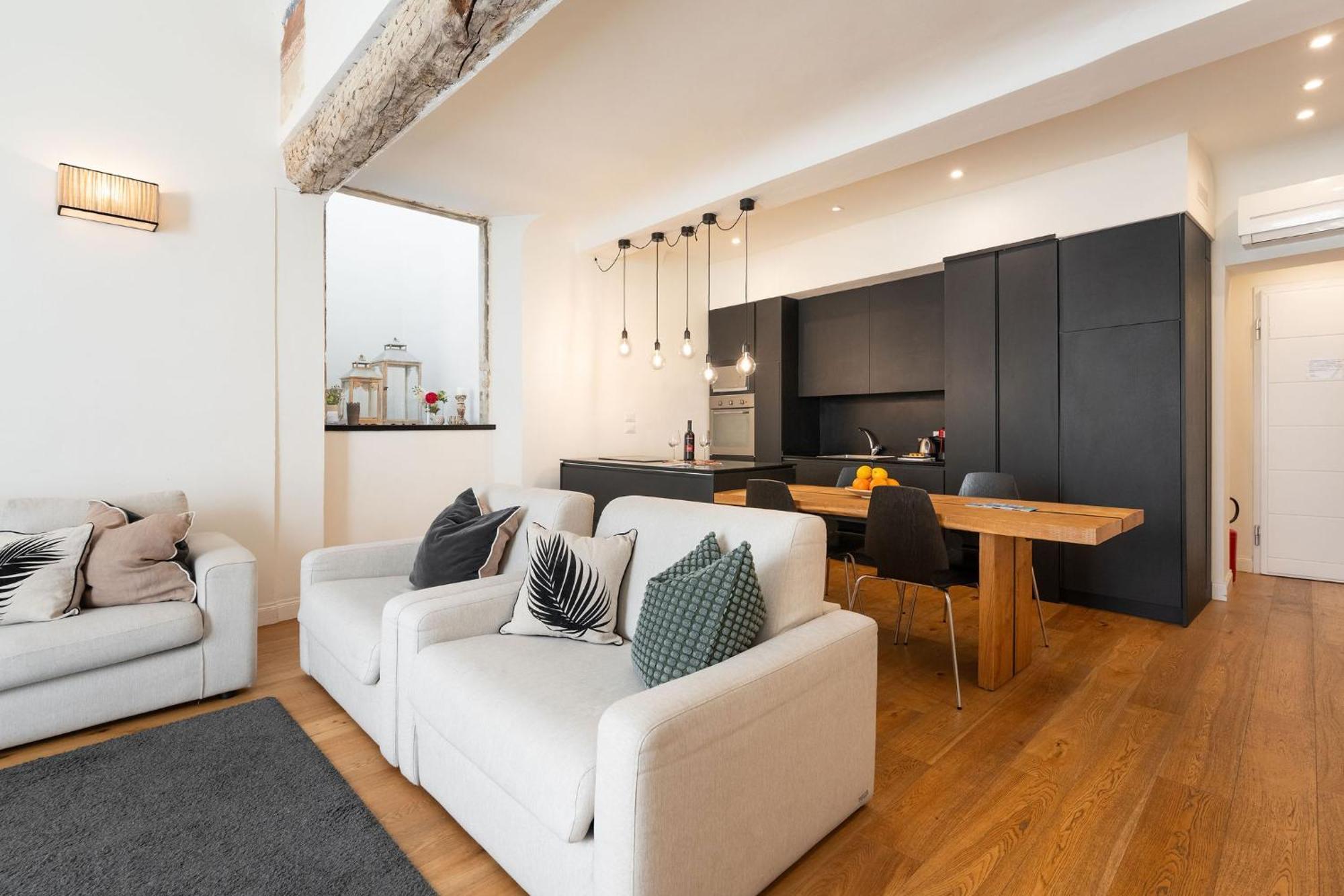 Ta - One Bedroom Luxury Apartment In The Fashion District Florence Exterior photo